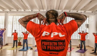 Yoga en prisión, una herramienta para construir paz y repensar la justicia