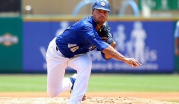 translated from Spanish: Kyle Arjona is the second reinforcement of the Tomateros de Culiacán