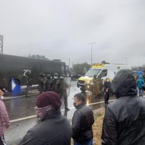 Protest on Route 5 South: protester accuses eye injury for acting of Carabineros