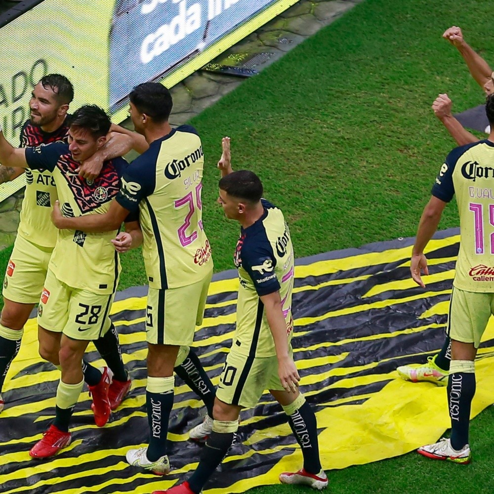 América derrotó a Pumas por 2-0 en el Estadio Azteca