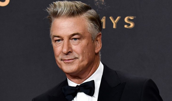 Assistant who handed over loaded gun to Alec Baldwin had previously been fired