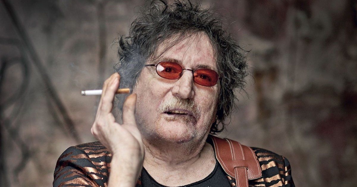 Charly Garcia: "Sexually well, economically pulling and emotionally as you can"