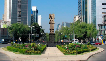 Escultura de ‘la joven de Amajac’ sustituirá a Cristóbal Colón en Reforma