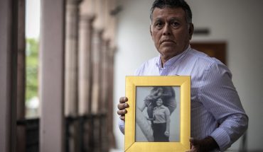 Familias buscan a nacidos en cautiverio durante guerra sucia en México