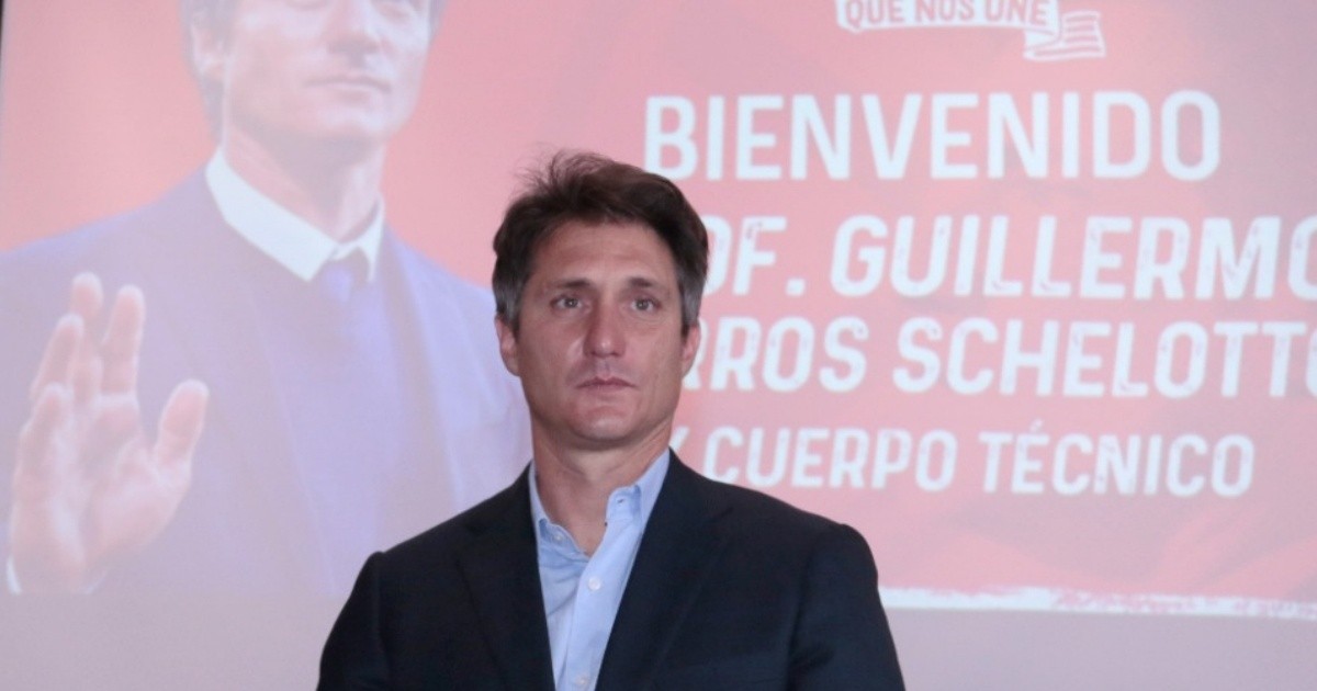 Guillermo Barros Schelotto fue presentado como nuevo técnico de la Selección de Paraguay