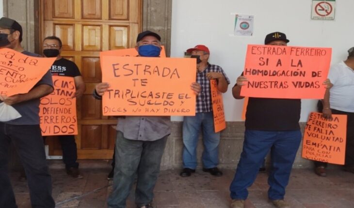 Otra vez se manifiestan policías jubilados en Culiacán