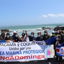 Regional governments of Coquimbo and Atacama sign agreement to protect Humboldt Archipelago