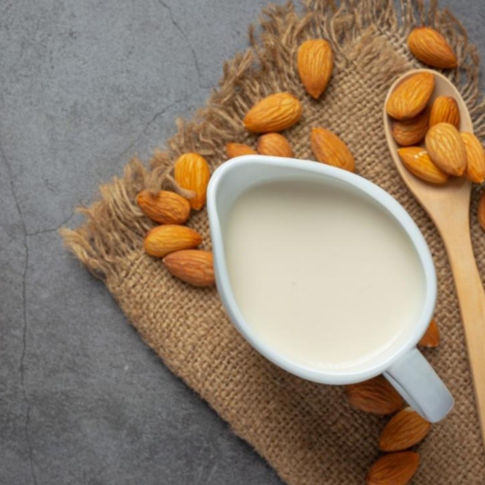 The Benefits of Drinking Almond Milk Every Day