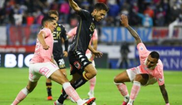Universidad Católica venció 2-0 a Unión Española en San Carlos y presiona a Colo Colo
