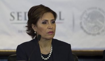 What are the arguments why Rosario Robles will remain in prison?