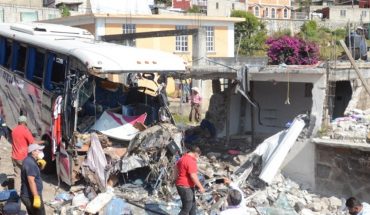 21 dead due to bus crash in Joquicingo