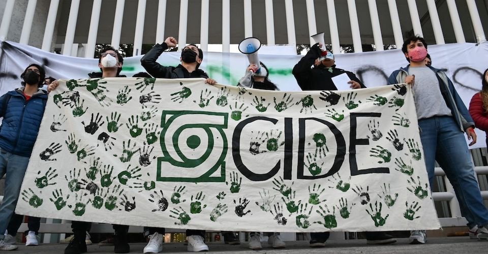 CIDE removes Finance Officer After Meeting with Students in Protest