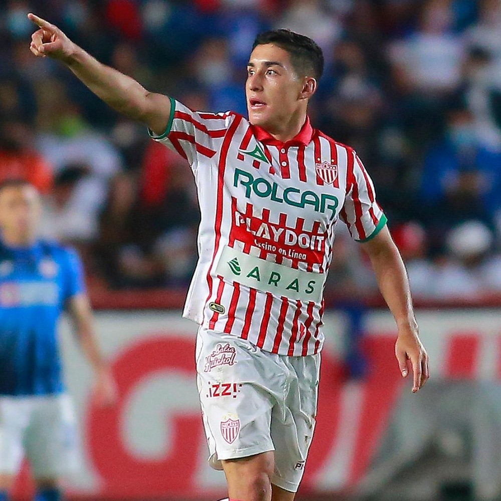 Chivas va en busca de Zendejas para el Clausura 2022