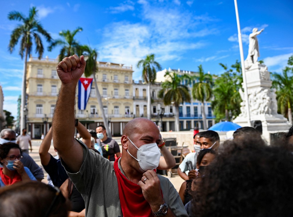 Cuban community enlists peaceful global demonstration