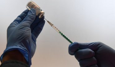 EU aprueba tercera dosis de vacuna COVID para mayores de 18 años