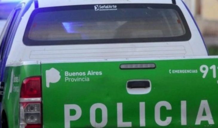 Engineer Budge: an officer of the Buenos Aires Police was shot this morning