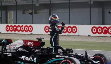 Hamilton se queda con la pole en Qatar, Checo eliminado en Q2
