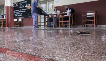 La intensa lluvia afectó las elecciones en Chaco y Corrientes