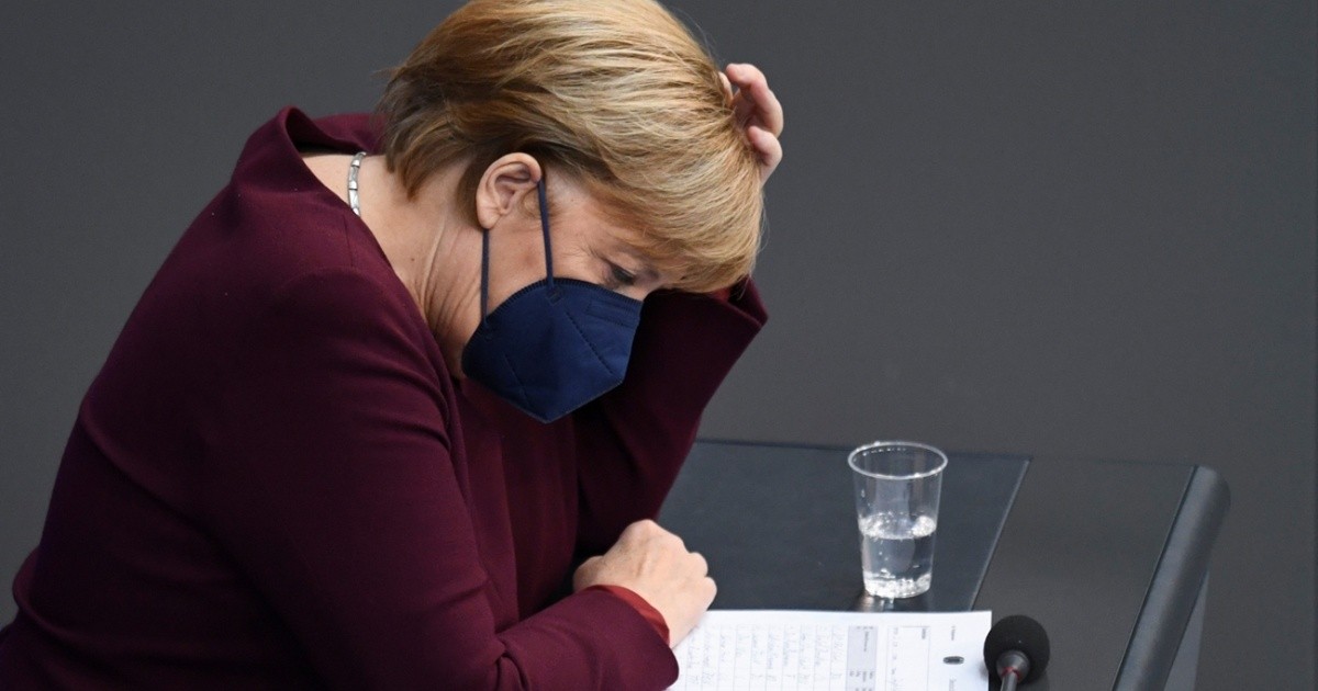 Merkel sobre la nueva ola de Covid-19: “el número de muertos es espantoso”