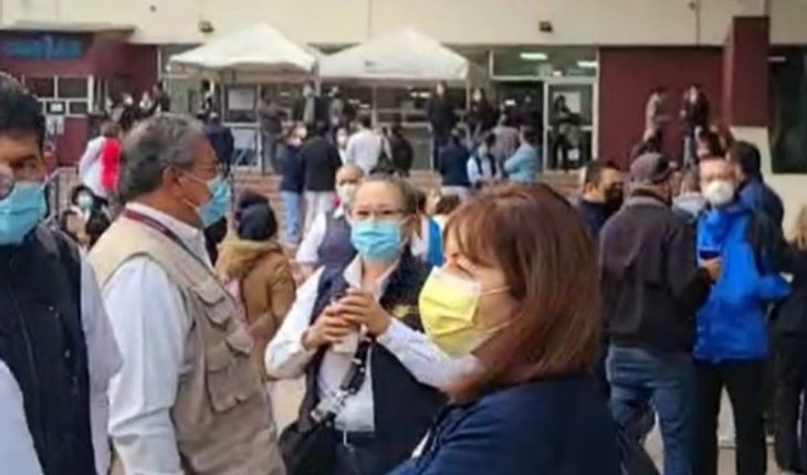 Sit-in at Tijuana General Hospital due to lack of payments