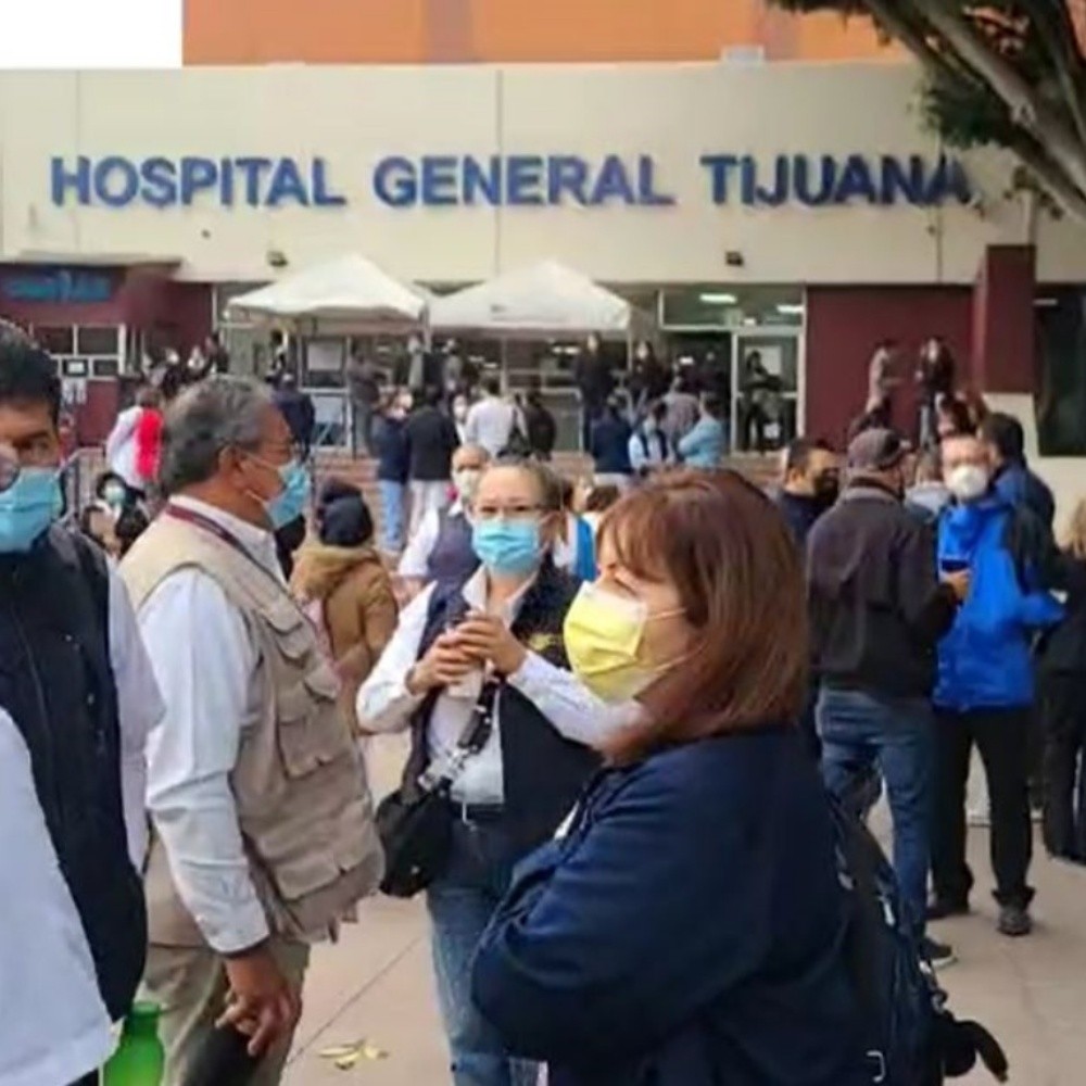 Sit-in at Tijuana General Hospital due to lack of payments