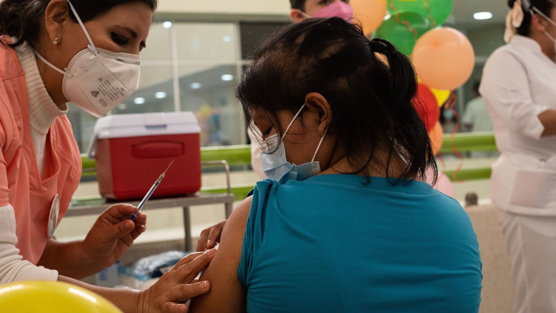 Vacunación en México es insuficiente ante una cuarta ola de COVID: OPS