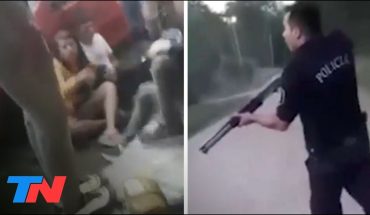 Video: Policías entraron a una fiesta y les dispararon a 11 adolescentes con balas de goma