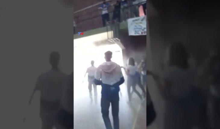 Un alumno abrió un matafuegos y provocó la evacuación del colegio
