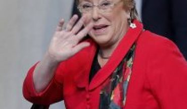 A week before the second round, former President Bachelet arrives in Chile amid high expectations for her presidential preference