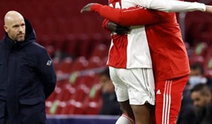 Ajax derrota al Sporting por 4-2