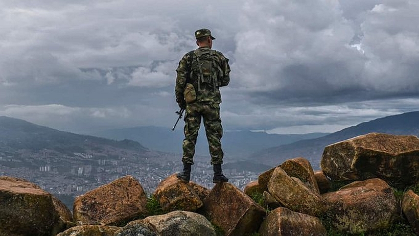 Colombian Marine reportedly shot three other soldiers and then committed suicide