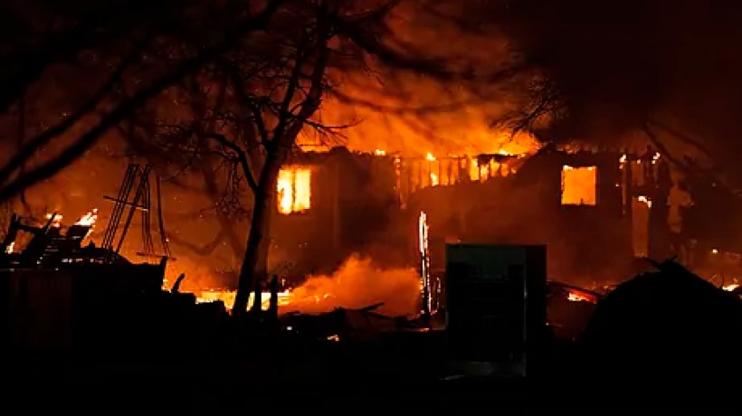 EE.UU. en alerta por incendios fuera de control en Colorado: reportan 30 mil evacuados