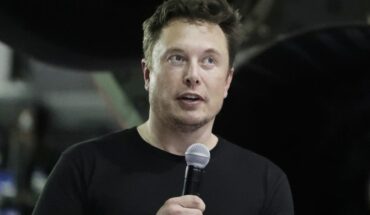 Elon Musk vende acciones de Tesla por 1.020 millones de dólares