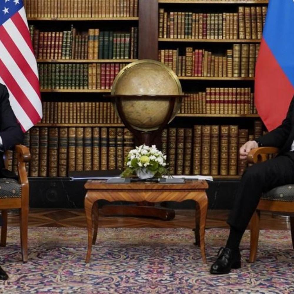 Joe Biden y Vladimir Putin conversaran por medio de llamada telefónica