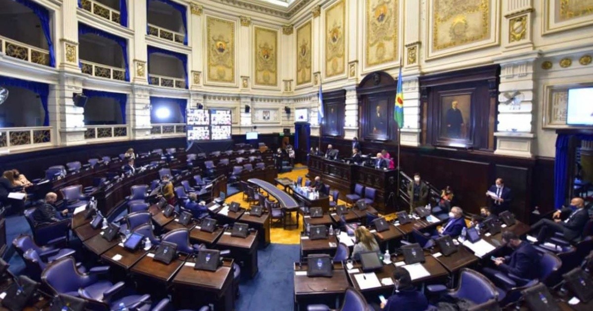 La Legislatura bonaerense habilitó la reelección de intendentes