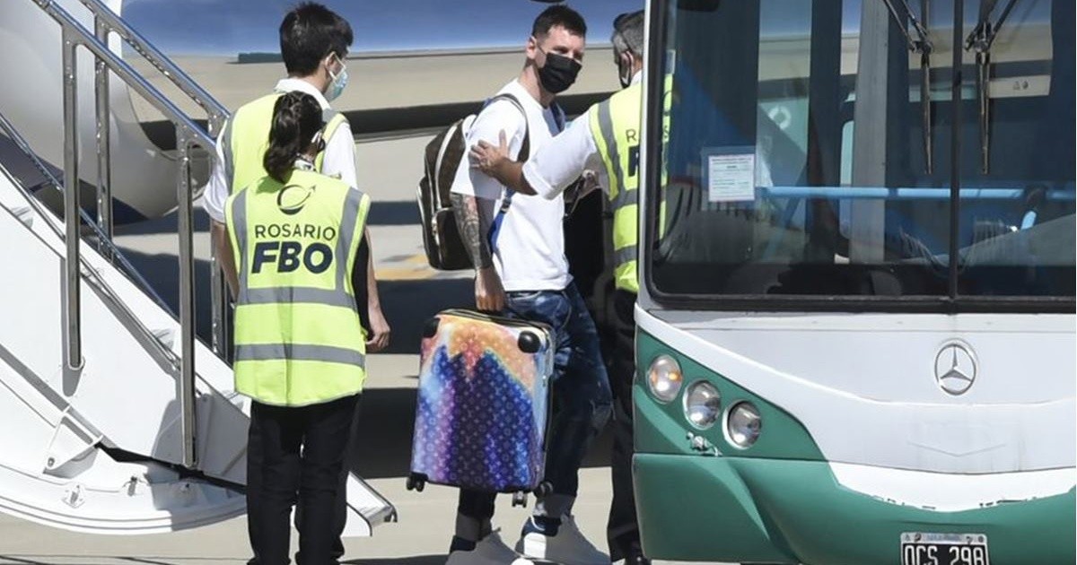 Messi, Di María, Paredes e Icardi llegaron a Argentina para pasar las Fiestas