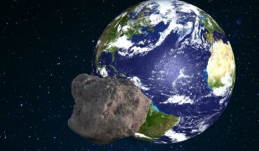Three huge asteroids are fast approaching Earth