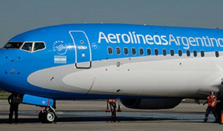 Aerolineas Argentinas warned that there may be cancellations due to the rise in Covid-19 infections