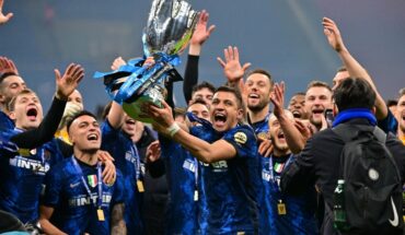 At the last minute, Inter were crowned champions of the Italian Super Cup