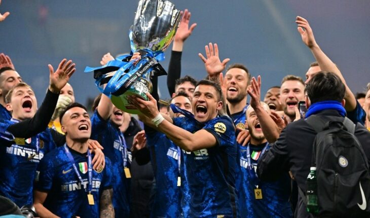 At the last minute, Inter were crowned champions of the Italian Super Cup