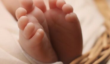 Bebé declarado muerto es encontrado vivo por director de funeraria
