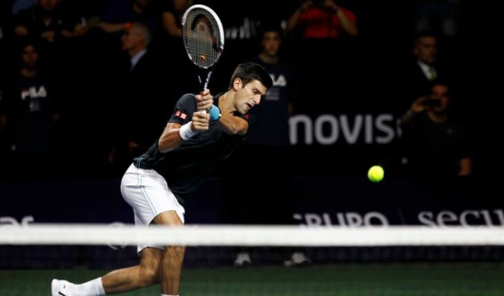 Djokovic: “Me quiero quedar en Australia y estoy concentrado en jugar”