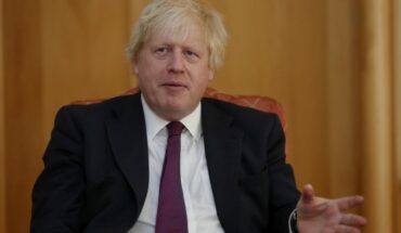 England: Boris Johnson receives wave of criticism after revelation about party in full confinement