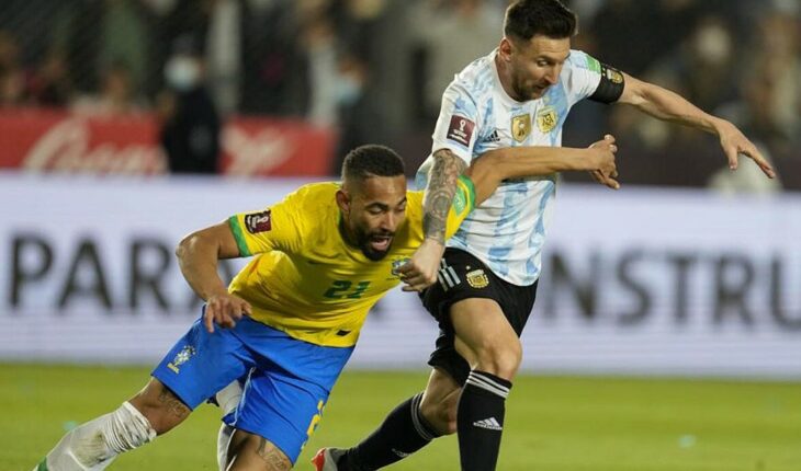 La FIFA sancionó a la AFA por cantos discriminatorios en un partido de la Selección Argentina