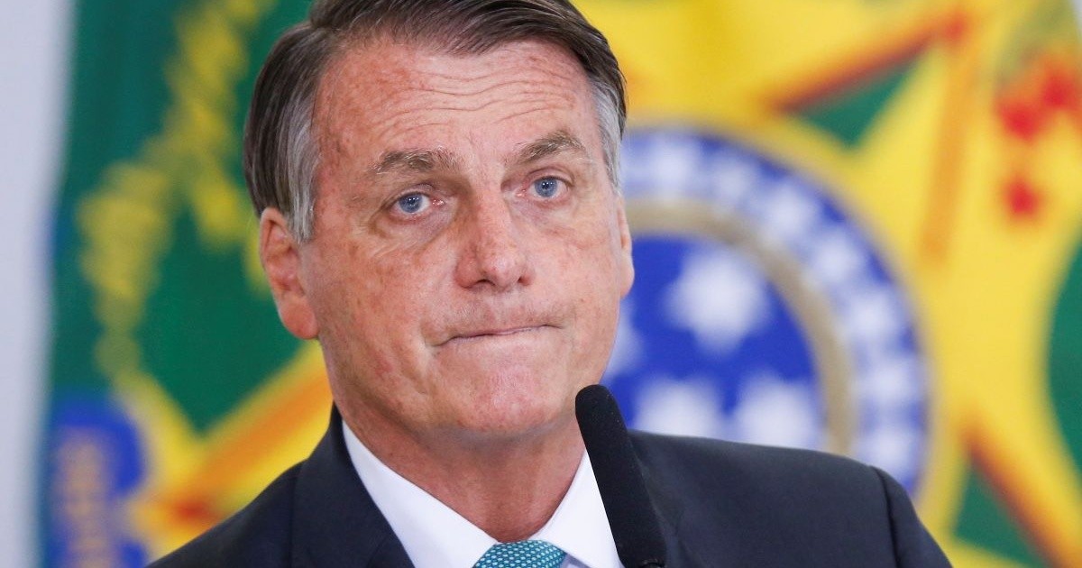 Nuevo revés judicial para Bolsonaro: las universidades federales podrán exigir el pase sanitario
