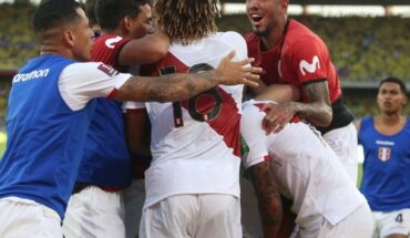 Perú da el batacazo y sobre el final venció a Colombia en Barranquilla