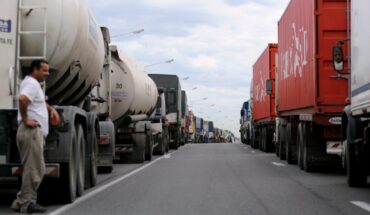 Rutas bonaerenses: restringen el tránsito a camiones por el recambio turístico