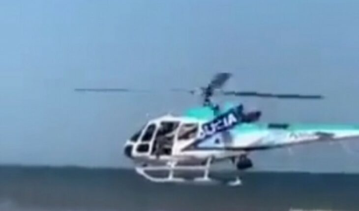 Un helicóptero en el que iba Sergio Berni hizo volar varias sombrillas en Villa Gesell