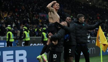 [VIDEO] Alexis Sánchez héroe: Marca gol agónico y le da al Inter la Supercopa de Italia