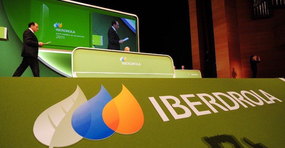 CRE busca multa para Iberdrola por presunta venta irregular de energía